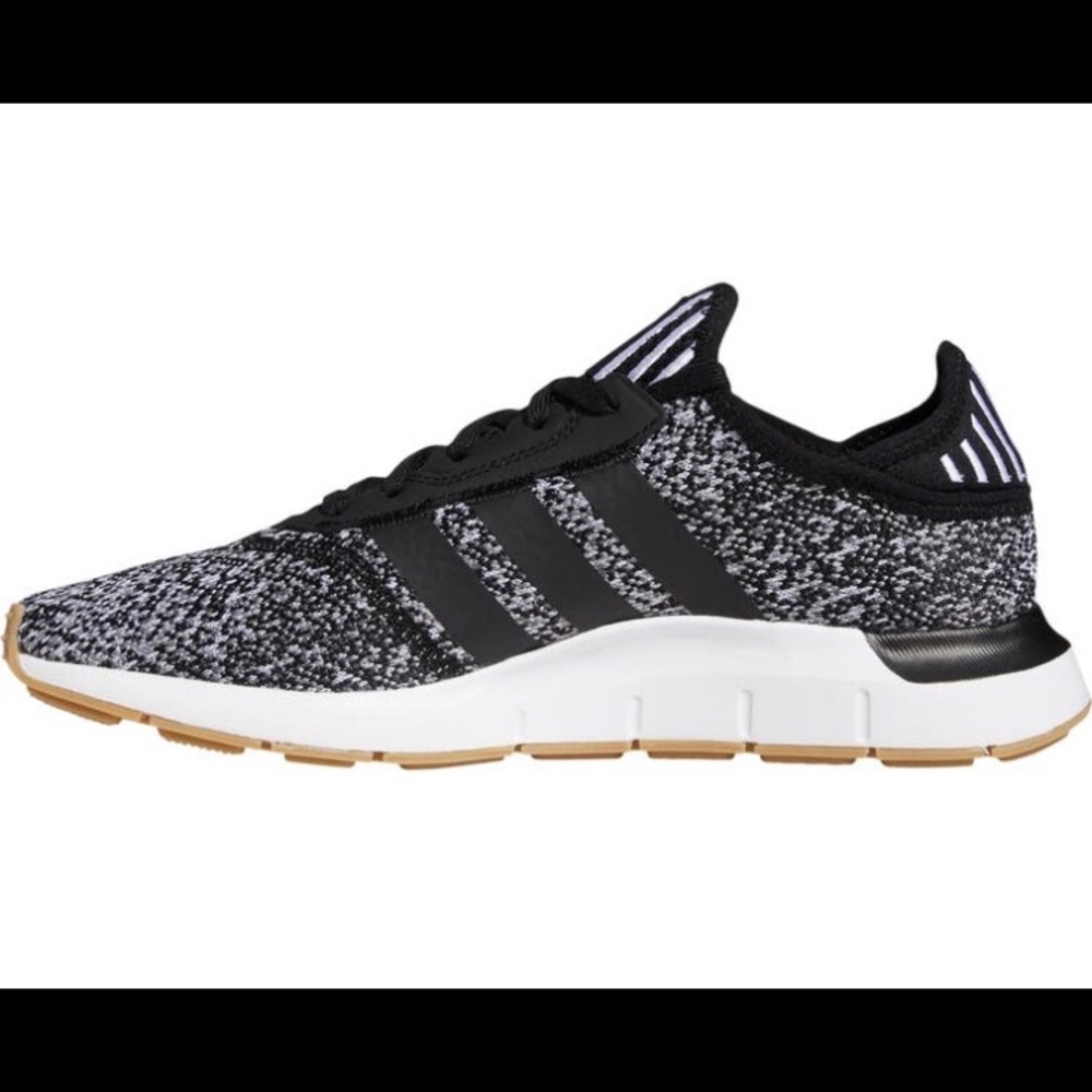 adidas New! SWIFT RUN X Athletics!